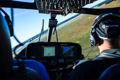 AW TH-119 cockpit